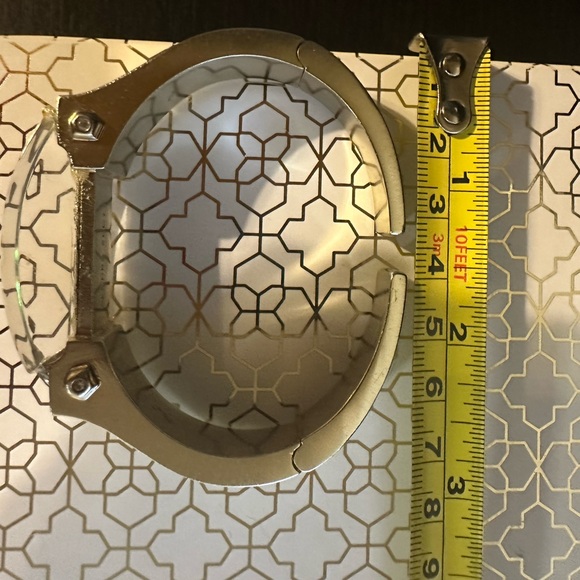 Kendra Scott Kailey Hinge Cuff Bracelet Abalone - Please READ description - Picture 12 of 14